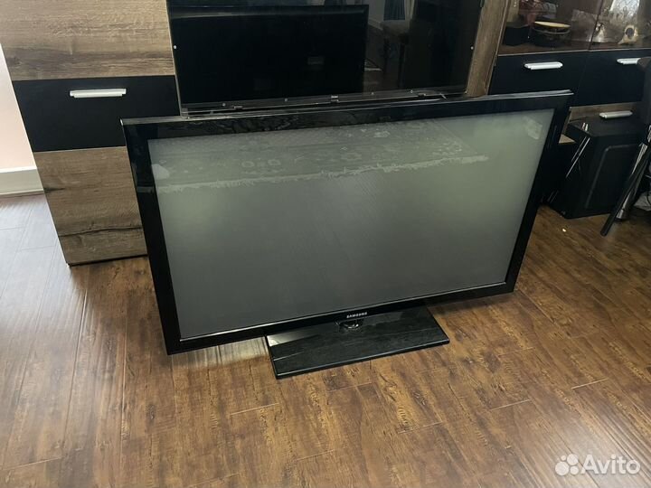 На запчасти Телевизор Samsung