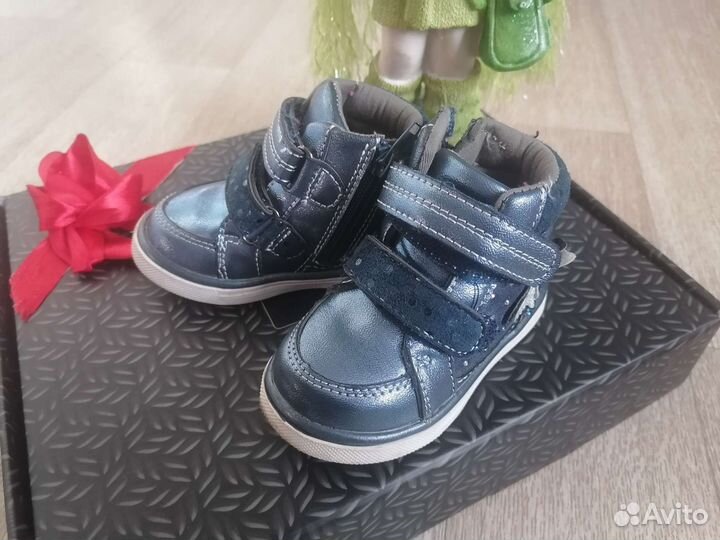Ботинки демисезонные для девочки 20 размер