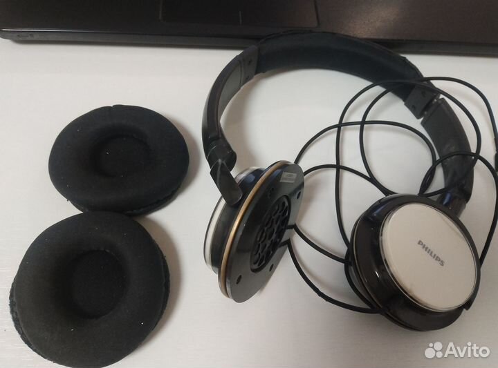 Наушники Philips SHL8800