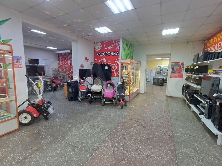 Торговая площадь, 165 м²