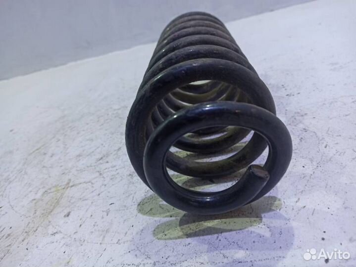 Пружина задняя 33536750352 бмв