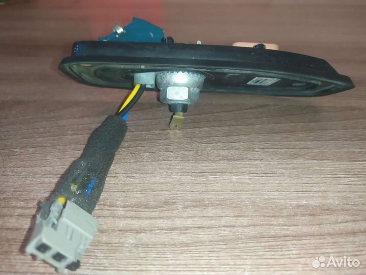 Автомобильная антенна