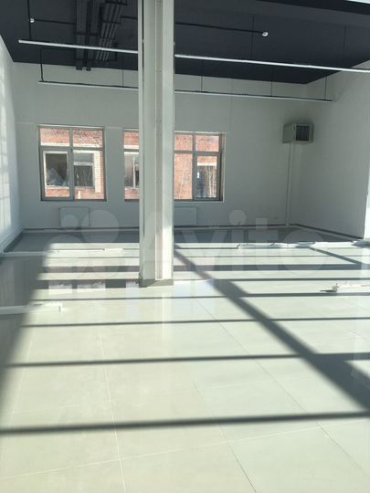 Свободного назначения, 120 м²