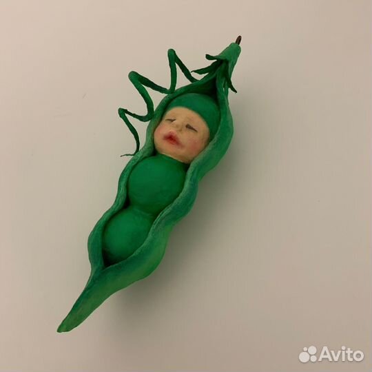 Гороховый стручок (ватная ёлочная игрушка)