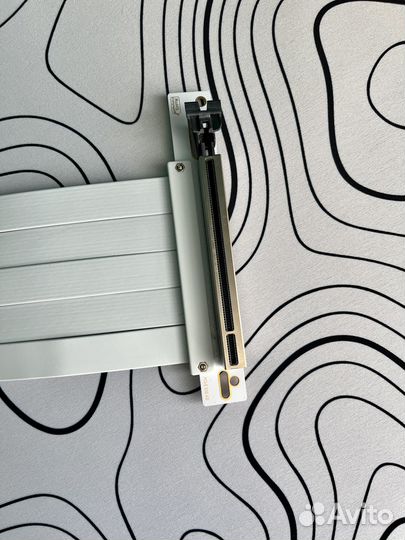 Белый Райзер pcie 4.0 (25 см 90 градусов)