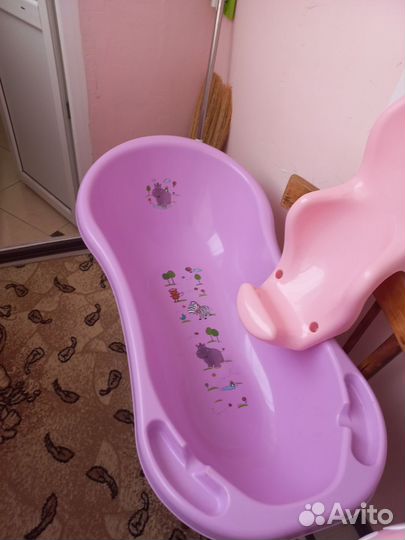 Детская ванночка для купания с горкой