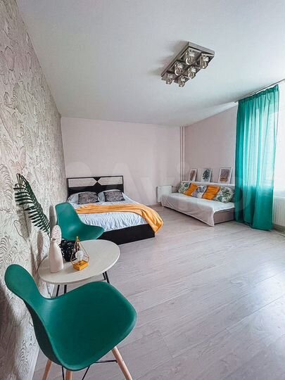 2-к. квартира, 53 м², 2/4 эт.