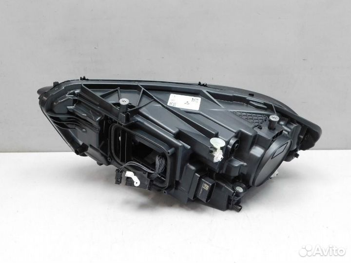 Фара правая Mercedes-Benz A-Class