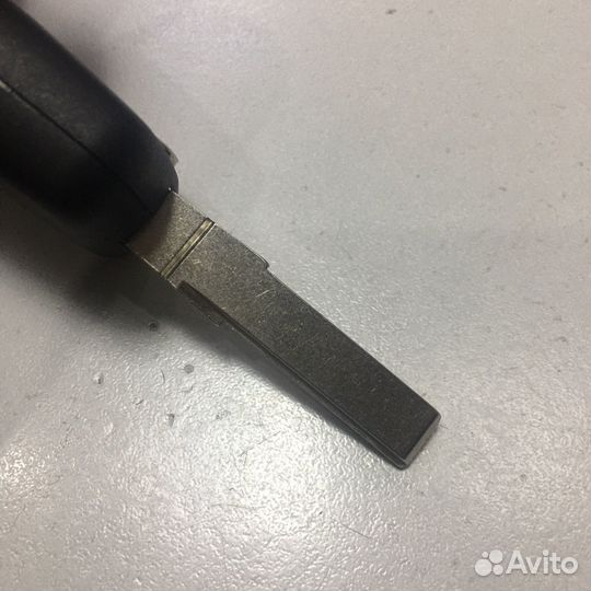Корпус выкидного ключа VW