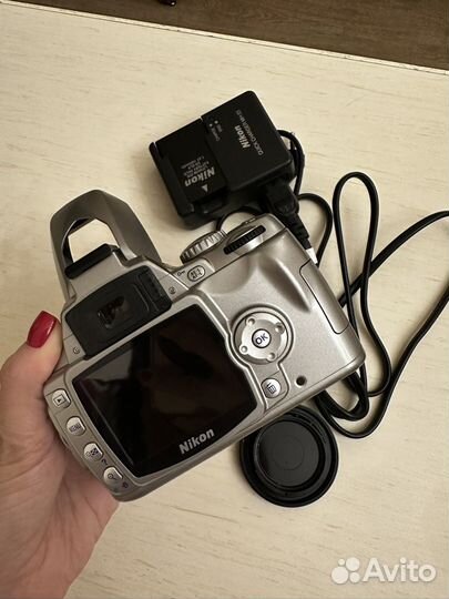 Фотоаппарат Nikon d40 на запчасти