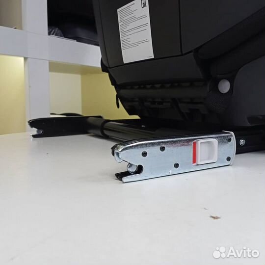 Автокресло 3-12лет изофикс Cybex Solution M-Fix че