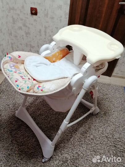 Столик для кормления малыша