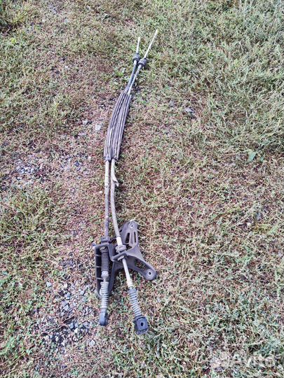 Трос МКПП Skoda Octavia A5 1.8 6ступка