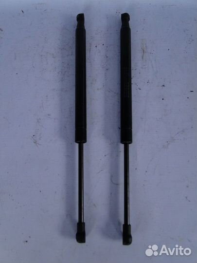 BMW 3 E90 Амортизатор Багажника