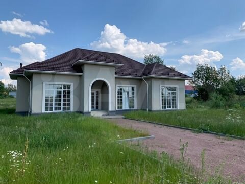 Дом 250 м² на участке 14 сот.