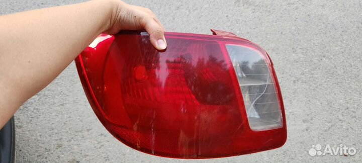 Задний фонарь KIA RIO 2