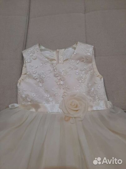 Платье для девочки,размер 32-34