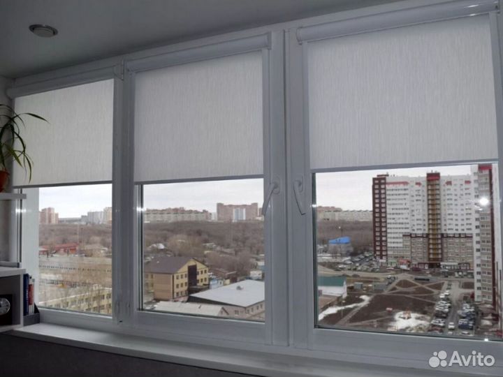 Рулонные шторы системы уни 1 в гостиную