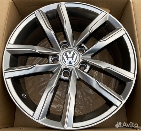 Новые диски R17 Volkswagen Golf Pasat