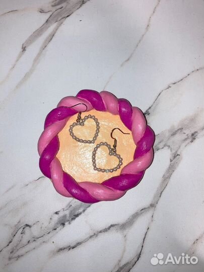 Подставки из глины