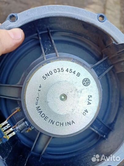 Tiguan динамик колонка 5n0035454b
