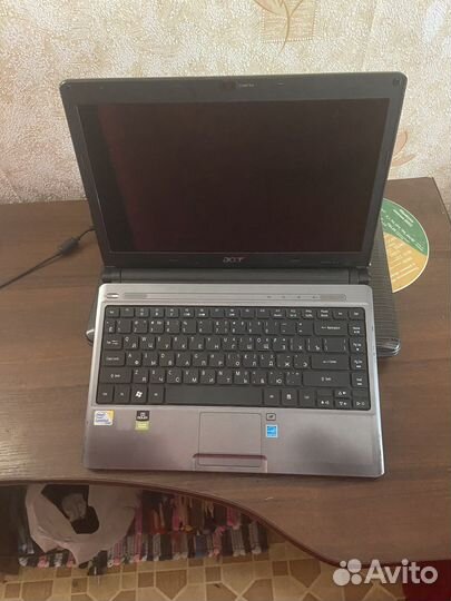 Продам ноутбук на запчасти