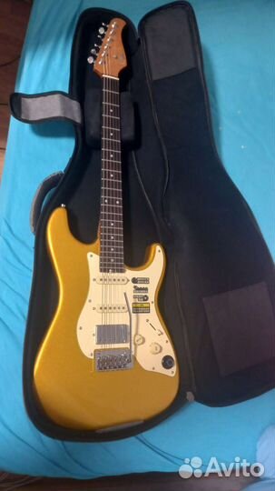 Электрогитара Mooer Gtrs S800 Gold