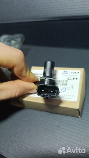 Датчик положения распредвала Hyundai-KIA