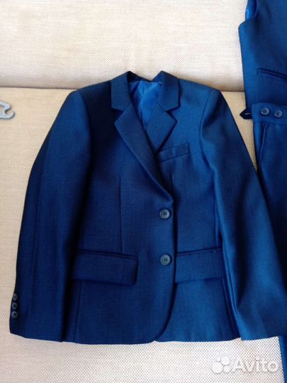 Школьный костюм для мальчика тройка 122