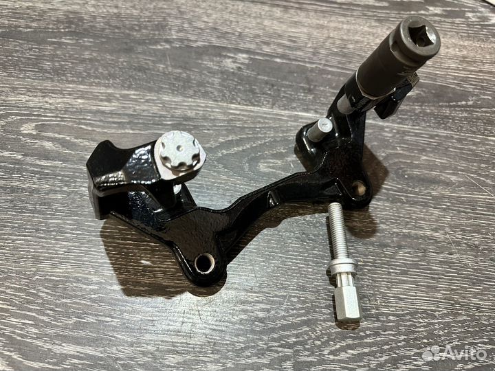 Комплект головок суппорта TRW audi S5