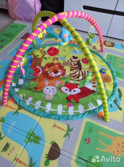 Развивающий коврик