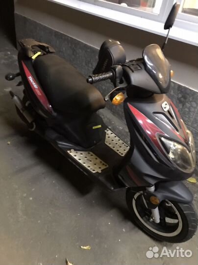 Скутер stels 50