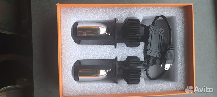 Светодиодные LED лампы H4 2шт с Линзой Y9