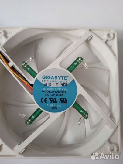 Вентилятор Gigabyte F121225SL