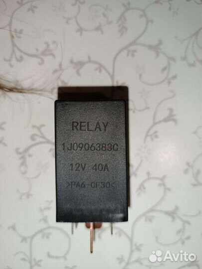 Реле бензонасоса 409 Volkswagen Bora седан 1.6 AKL