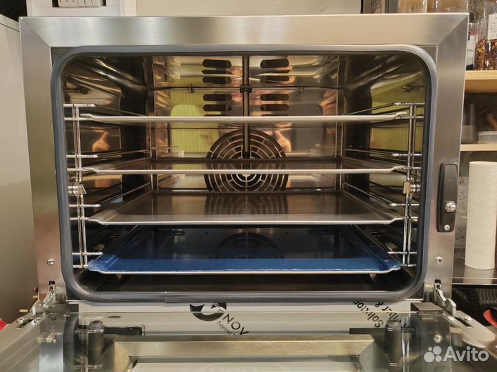 Печь конвекционная Unox xeft-04HS-eldv