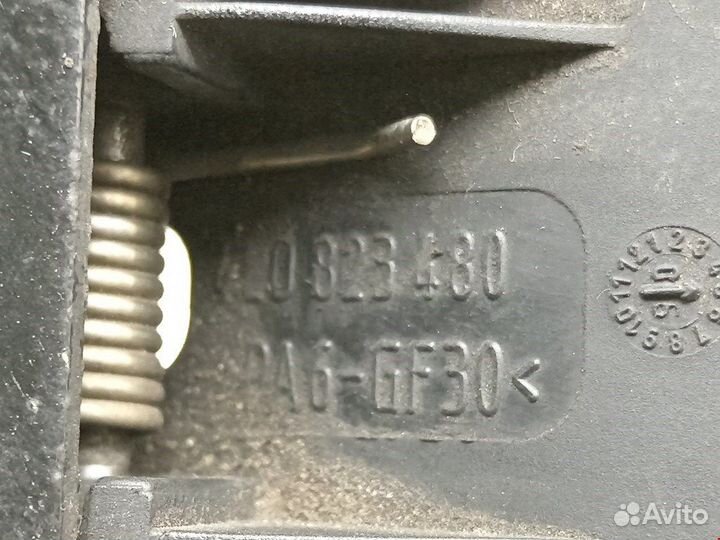 Замок капота для Audi Q7 4L 4L0823480