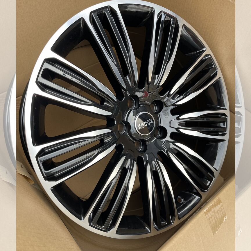 Литые диски Land Rover 9.5×R22 5×108