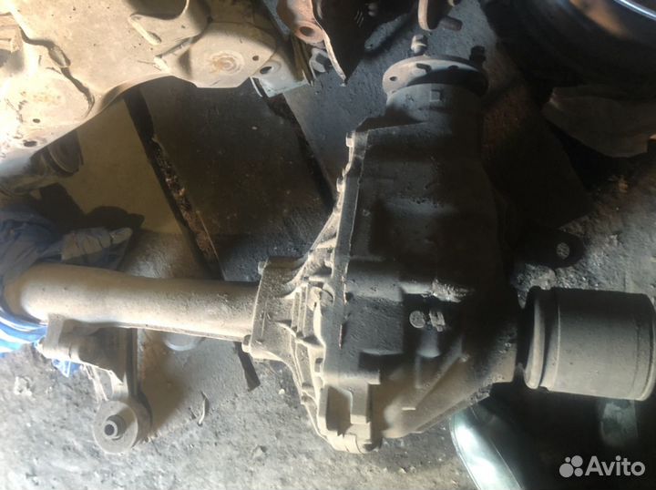Редуктор переднего моста,Lexus LX570