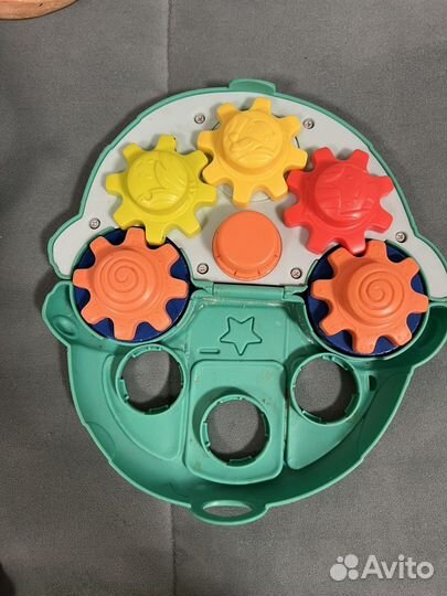 Развивающие игрушки для малышей