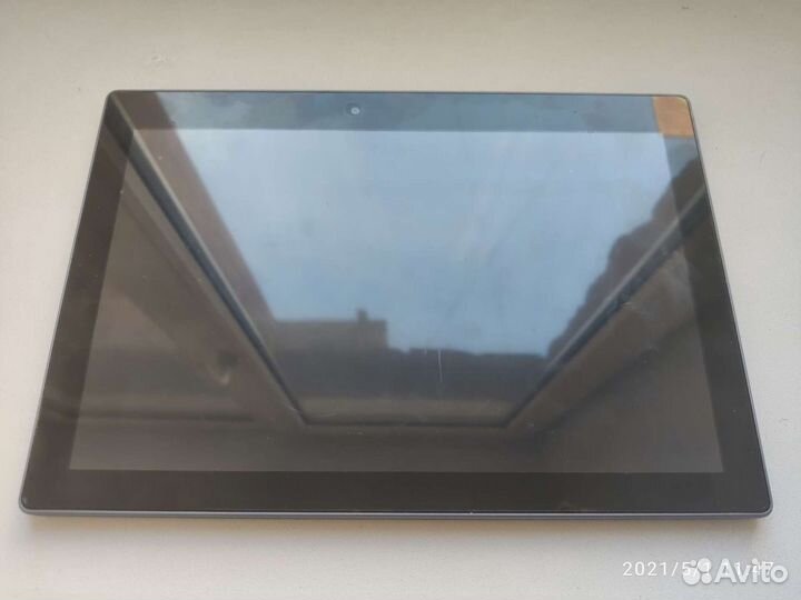 Планшет Lenovo TB3-X7 hi0L