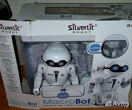 Silverlit MacroBot робот