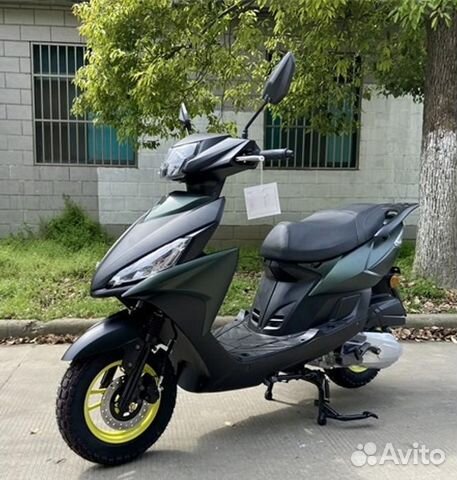 Скутер Axis зеленый