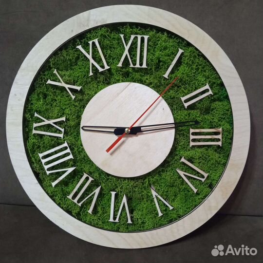 Часы настенные