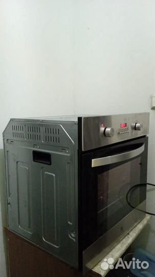 Духовой шкаф
