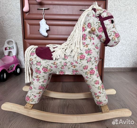 Лошадь качалка Baby go