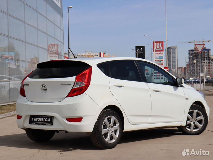 Hyundai Solaris 1.6 AT, 2013, 90 263 км