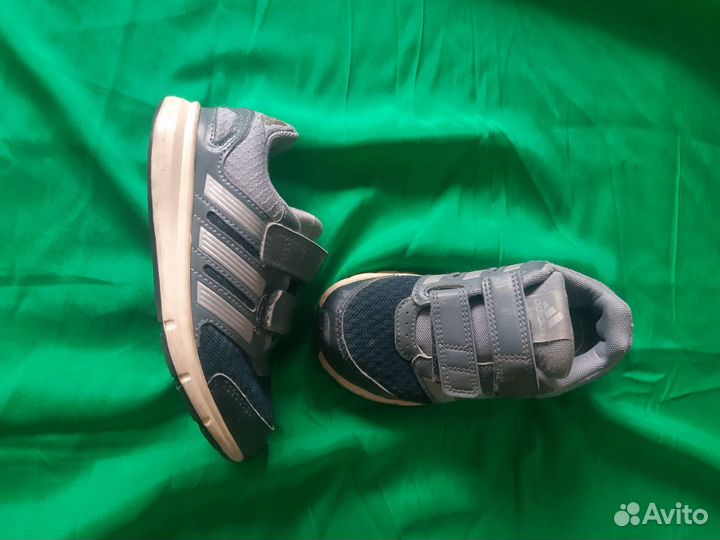 Кроссовки Adidas. Индонезия.16,5- 17см