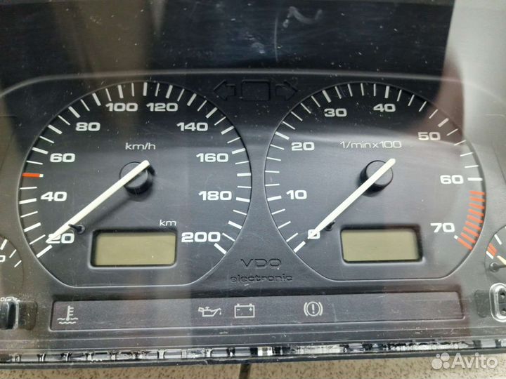 Приборная панель (Щиток) VW Golf 3 - 1H6919033A