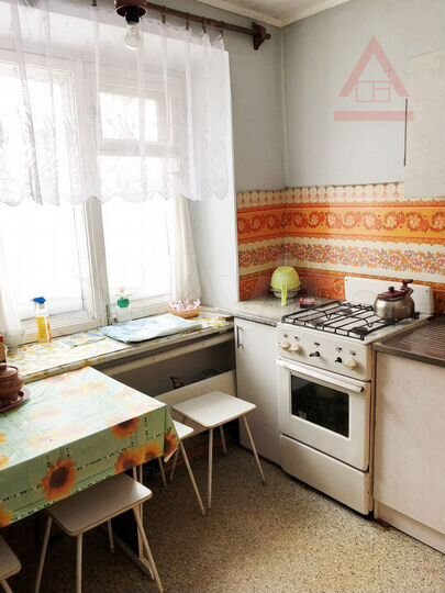 1-к. квартира, 30 м², 1/2 эт.